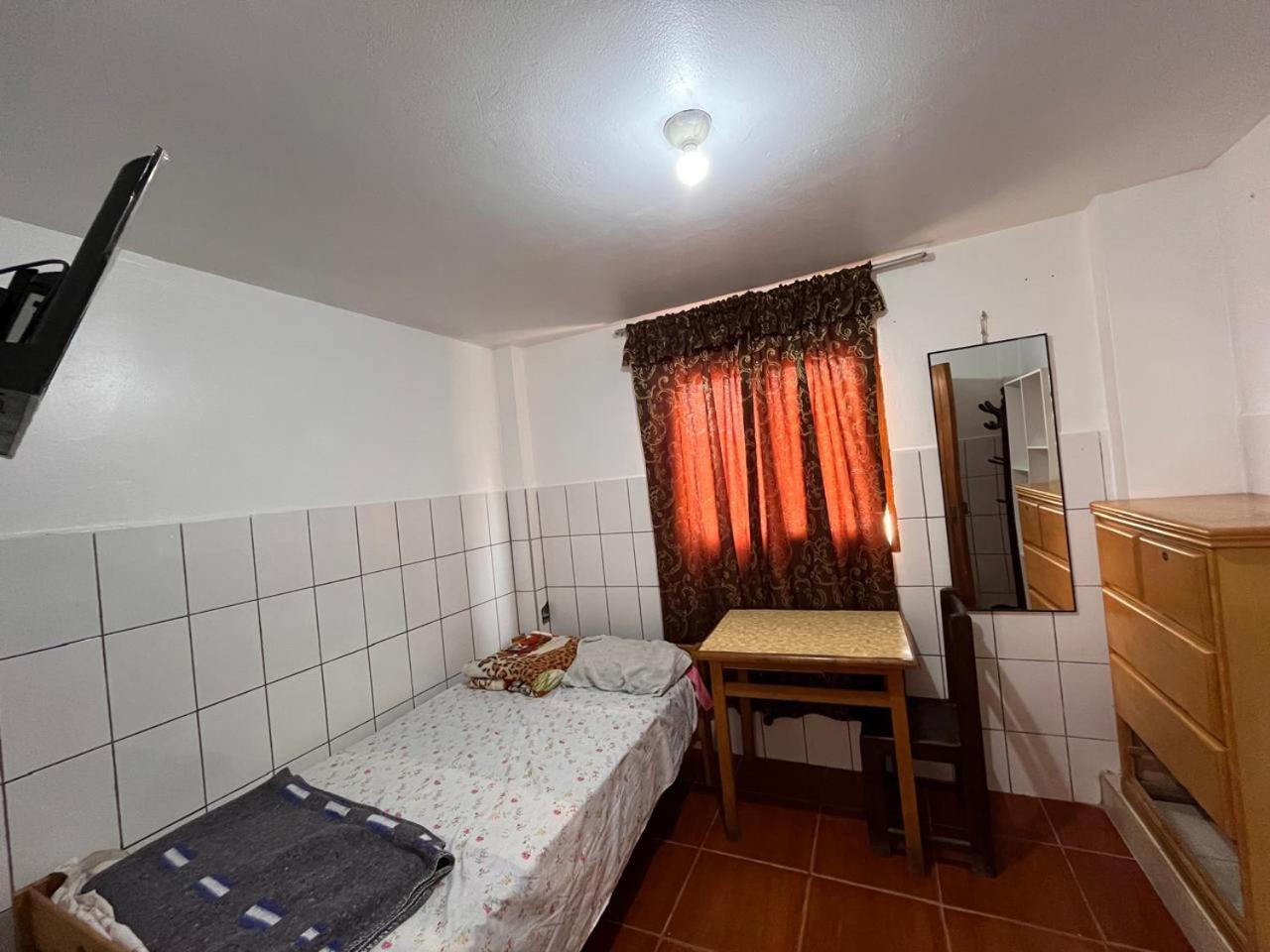 Hotel Casa Gonzales A 10 Min Del Megapuerto Chancay Exterior foto